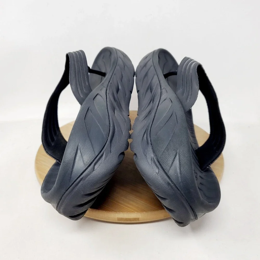 Hoka Ora Recovery Flip Sandals Mens 10 Black Pool Beach Comfort Slip On Shoes